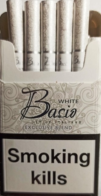Сигарети "Bacio white" ("Басіо білий") duty free. Ціна за блок (10 пачок) 0